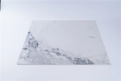 Czy płyty UV z materiałów PVC można stosować do drzwi wewnętrznych?